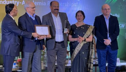 BIS_Infotech's tweet image. Matrix Comsec received the CII Industrial Innovation Award 2024, ranking among India&apos;s Top 75 Most Innovative Companies.

#75MostInnovativeCompanies #CIIIndustrialInnovationAward2024 #MatrixComsec