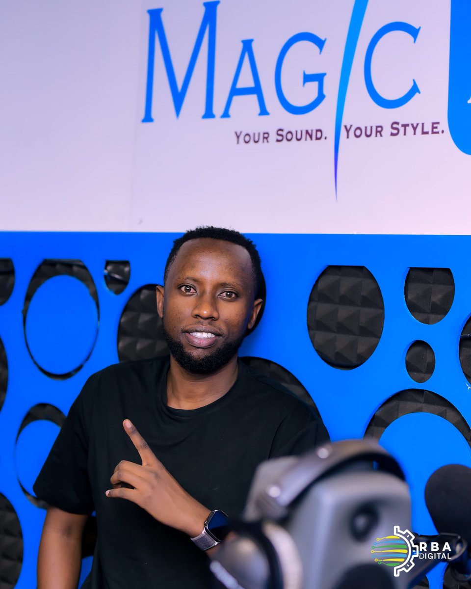 japhetiii's tweet image. Good Morning 🙌
Hope you had an amazing Christmas🎄and followed the advice I gave you 😂 #iyeeegoweeh 

Magic Morning is live 6-10am 🔥
Tune in to 90.7 #MagicFM