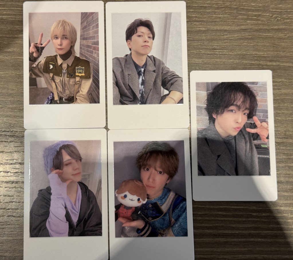 MeseMoa. ハピカ 買取 譲渡

【譲】画像参照(紫茶赤水薄桃)
【求】定価(ハピカ1枚につきトレカ1枚～)

本日お取引可能です。