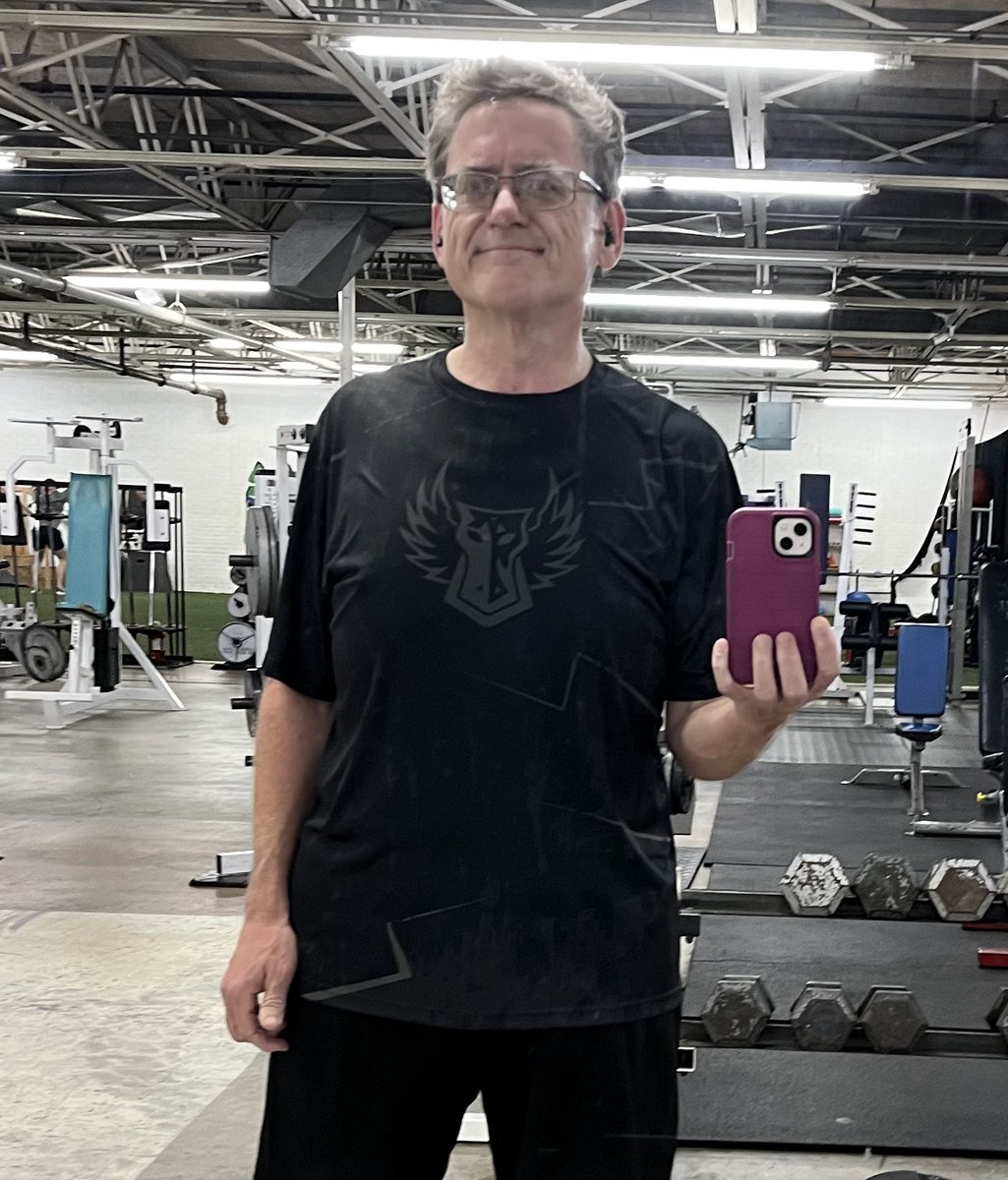 DiscGolfGuru's tweet photo. @Brodiesmith21 in February 2023 doc said my outlook was I’m likely to not survive the next couple of months, I took on the Dark Horse mind set. I was 303 lbs. Today, Christmas 2024, I’m 192 lbs. Daily cardio, weightlifting, multiple rounds of disc golf. 
#keepgrinding
#discgolf https://t.co/59Hv0puIdq