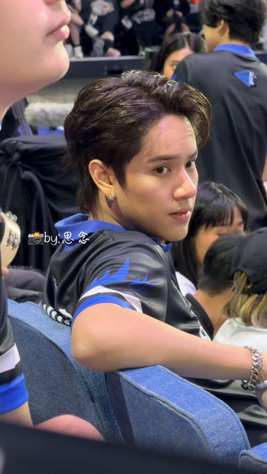 mycutienanonie's tweet photo. หล่ออะะะ https://t.co/bqpoyna5VX