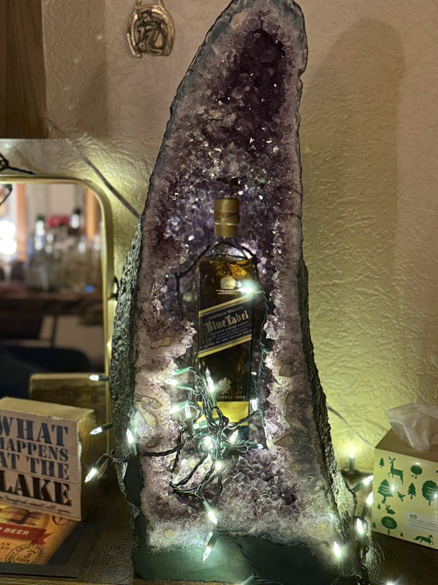 Justin Wright (@bodywright) on Twitter photo #johnnywalkerblue #johnnywalkerblue