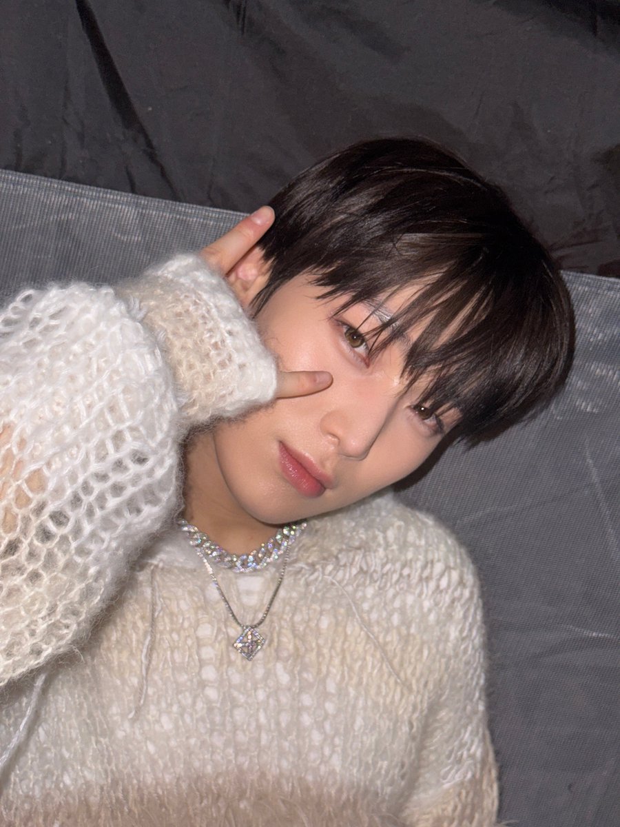 sunoos_fool's tweet photo. 241226 #선우 #SUNOO 위버스 https://t.co/GG5q409WW0