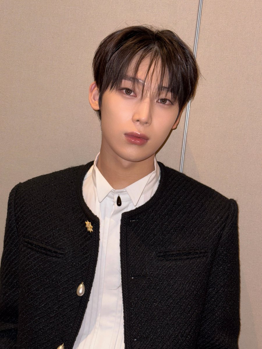sunoos_fool's tweet photo. 241226 #선우 #SUNOO 위버스 https://t.co/GG5q409WW0