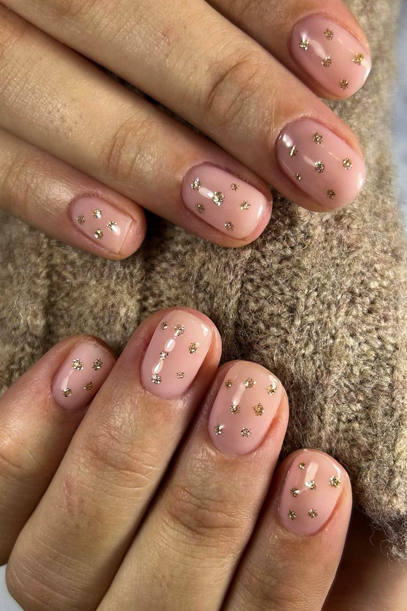 Short and Sweet
✅ cutemanicure.com/new-years-nail…
#NewYearsNails #2025NailTrends #SparklingNails #NailInspiration #NewYearsEveNails #NailArtIdeas #2025NailGoals #FestiveNails #GlitterNails #CelebrationNails #nail #nailart #Frenchnails