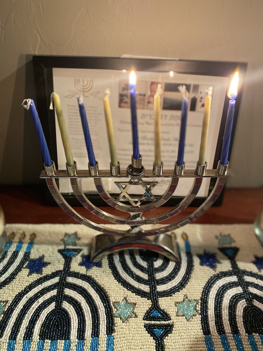 Happy Hanukkah !