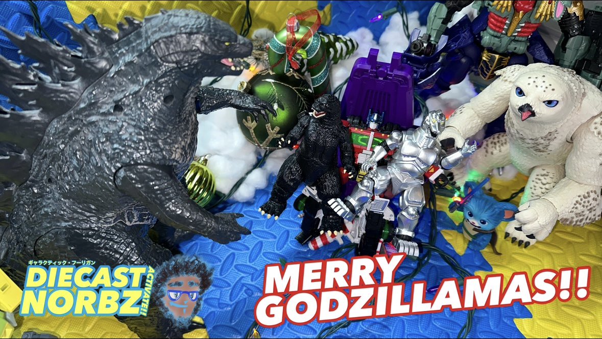 DIECAST_NORBZ's tweet photo. Merry Christmas, happy Holidays, Happy Hannuka and Merry Solstice to you all!! After the festivities of Festivus, join me for the real meaning to the holidays!  … It’s Godzilla!!  🤩🎄🎅🏽🤶🏻🕎 

https://t.co/DcJUDgdoqj

#DIECASTNORBZ #Galactichooligan #Intergalactichooligan https://t.co/nPfFXndY6i