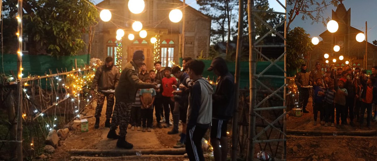 158bncrpf1's tweet photo. On the auspicious occasion of Christmas Dett/158
celebrated the Christmas with children and villagers organized a feast for the villagers bringing them together to share in the festive spirit.
@crpfindia 
@CRPF_Jharkhand 
@mnp_2018 
@northernsector 
@digranchi 
@Sanjay_Negi5467 https://t.co/MRAgeG8lwS