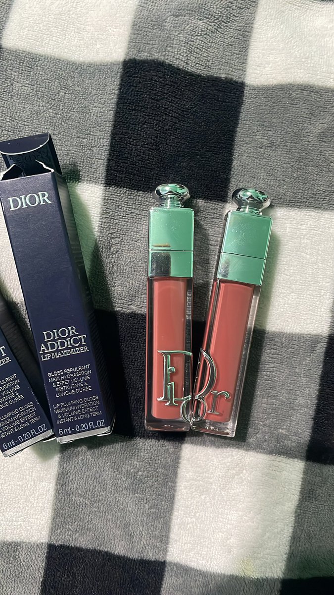 caazzee's tweet image. DEVORO MI NOVIO, LO AMO 😭😭💗