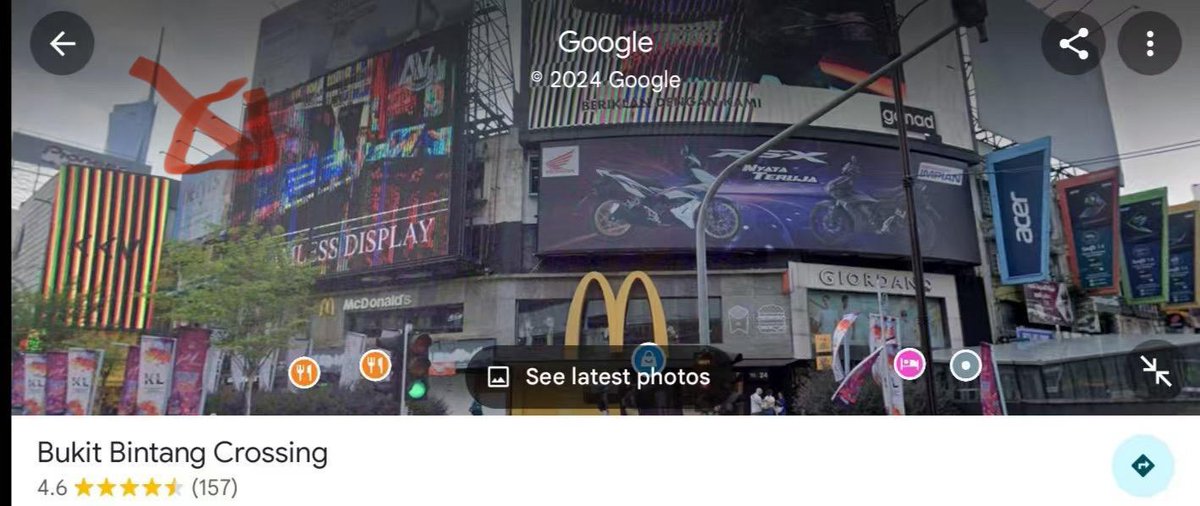 SummerT48055588's tweet photo. Welcome Strings to check in!

Malaysia Strings prepared a Henry’s video on the Bukit Bintang Billboard for welcoming Henry Lau to Malaysia.

#Henry #HenryLau #헨리 #HenryLauinKL  #trx #malaysia #bukitbintang https://t.co/tYq2ym5bQh