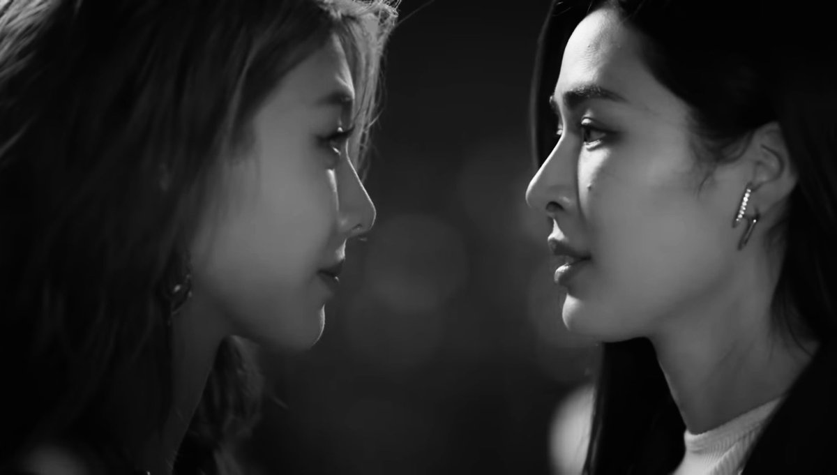 MagicInTheWaves's tweet photo. Just a little fic of Tawan/Ira falling in love, Tawan struggling every step of the way, &amp; Ira being a menace to help her realize how in love they already are. 

Or: before, during, &amp; after the OY pilot, Tawan's POV.

https://t.co/Jkr2mCg7WI

#OnlyYouTheSeries #เพียงเธอ #LingOrm https://t.co/b9OStOsaRN