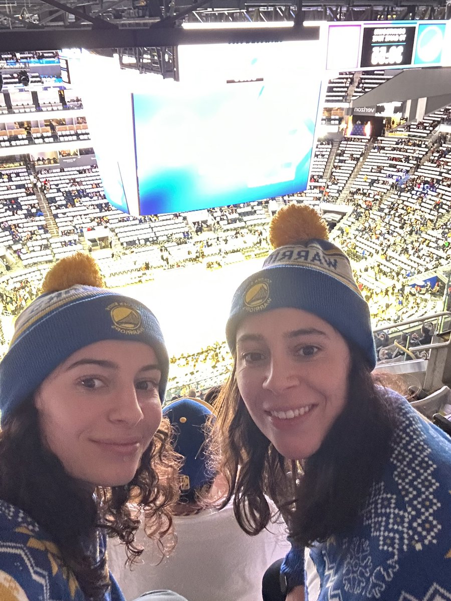#christmasgame #NBAextra <a href="/MaryPatrux/">Mary Patrux</a> <a href="/SoFrenchProd/">Remi Reverchon</a>