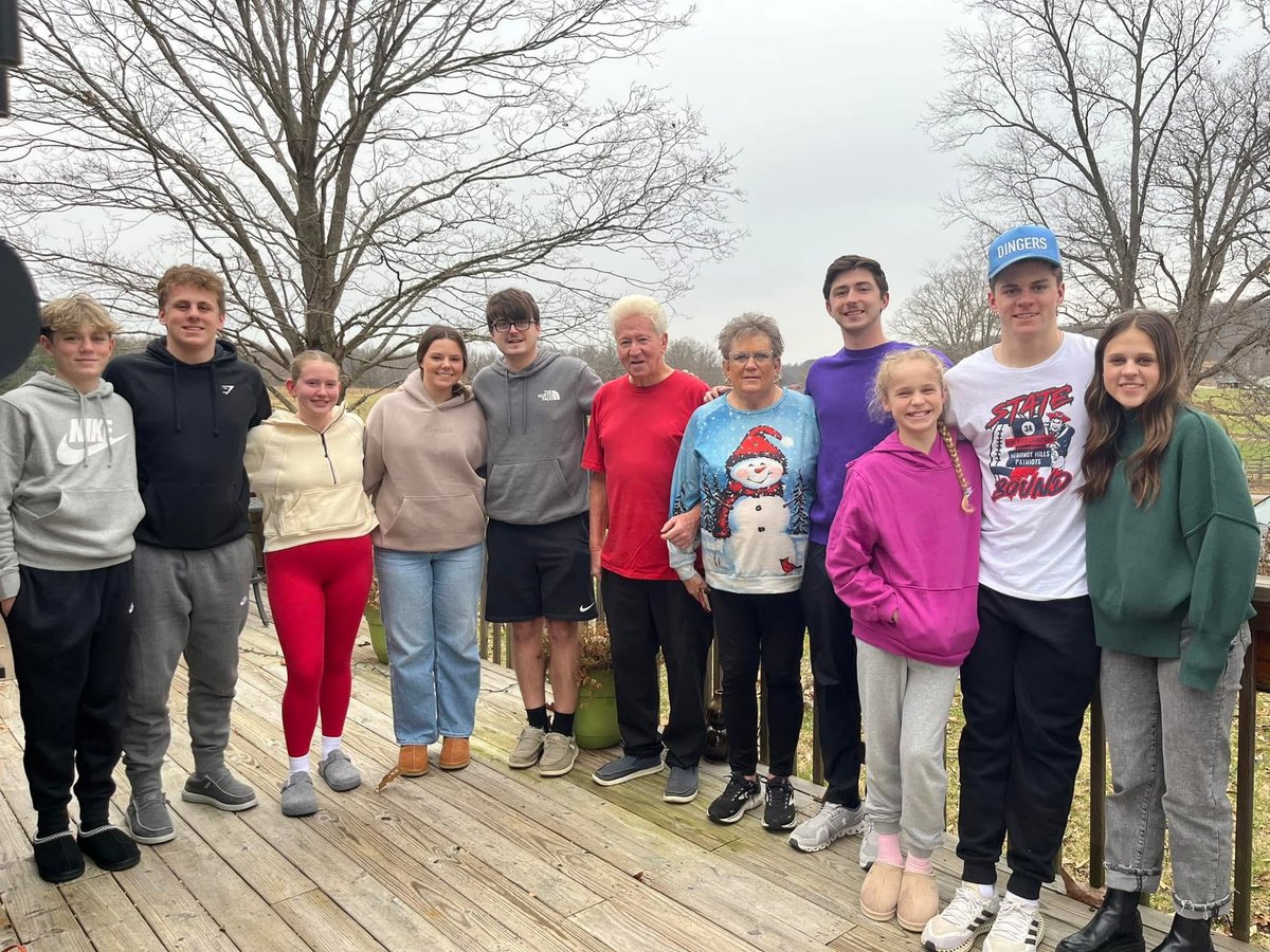 Danny_gray's tweet image. Merry Christmas to all!!!
From the Gray’s