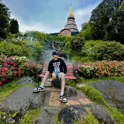 PrompongTosom's tweet photo. #NewProfilePic https://t.co/cX1Nv3xxyz