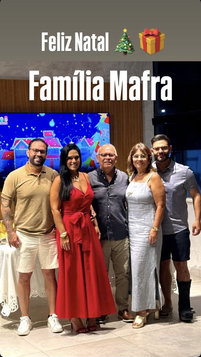 joacymafra's tweet photo. Feliz Natal ! https://t.co/SZvCr3PHtp