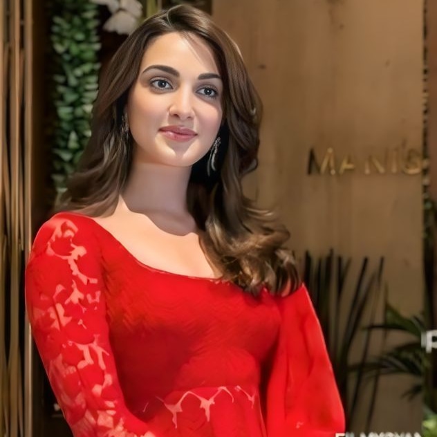 Kiara Advani Top Most Beautiful Actress in India