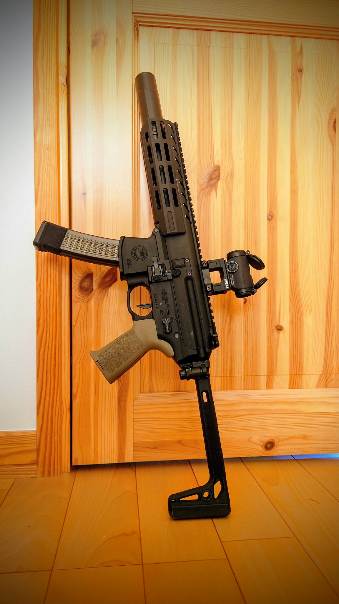 アメに撃たれる7.5。 サイズ17cm✖️13cm。 ケンツ