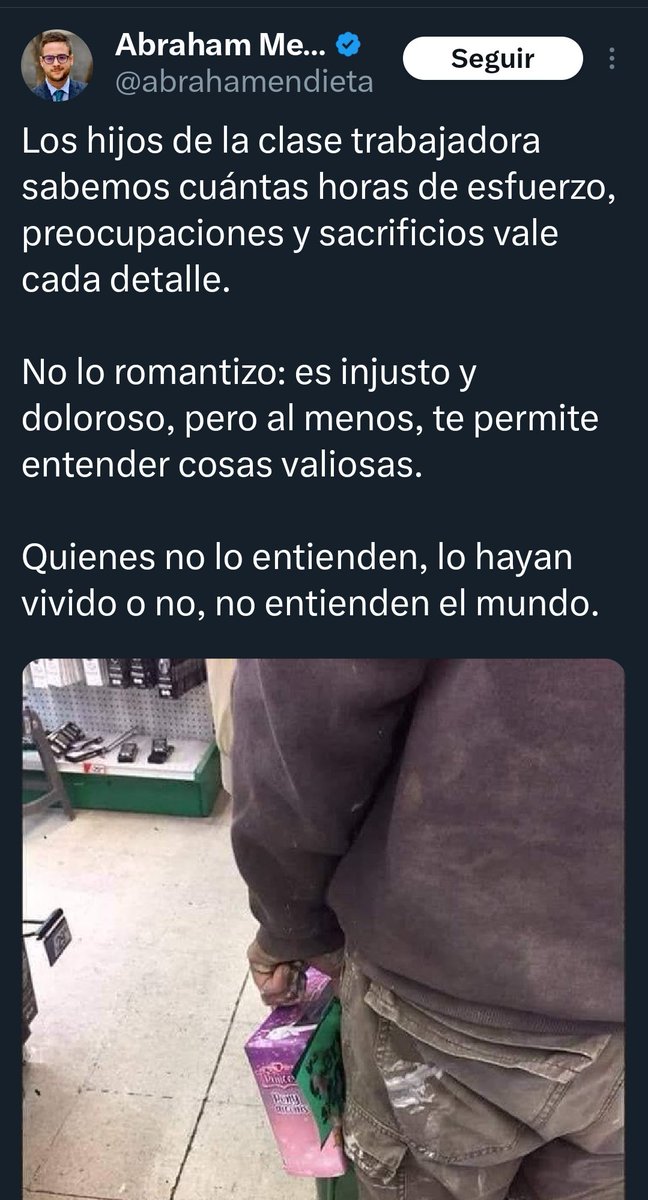 Biologictime's tweet photo. La clase trabajadora les sirve para su discurso vacío y la gente diga "ay mira como si se preocupa por nosotros".

¿Cuándo han visto al pendejo de @abrahamendieta abogar por las 40 hrs? ¿Por qué senadores y diputados se bajen el sueldo? https://t.co/6KK7CmLSec