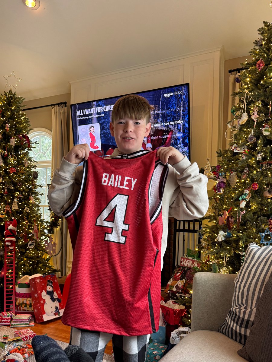 Grace Strom Power tweet media