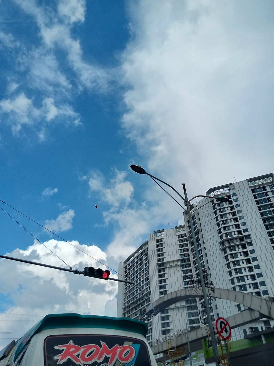 dmyntiii_'s tweet photo. @sbyfess No edit², Oppo A5s https://t.co/rr5csrhLyq