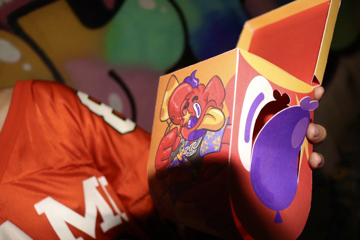 1nov_gallery tweet media