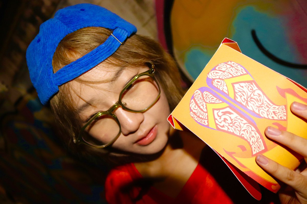 1nov_gallery tweet media