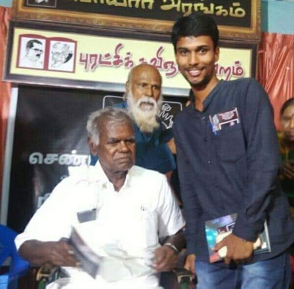 AjithSelvaraj2's tweet photo. பொதுவுடமை இயக்க மூத்த தலைவர் இன்று நூற்றாண்டு காணும்
அய்யா ஆர்.என்.கே அவர்களை வாழ்த்தி வணங்குகிறேன்.
படம்: மார்ச்சு 2018 மதுரை
#RNK100 https://t.co/hspT9lFjf8