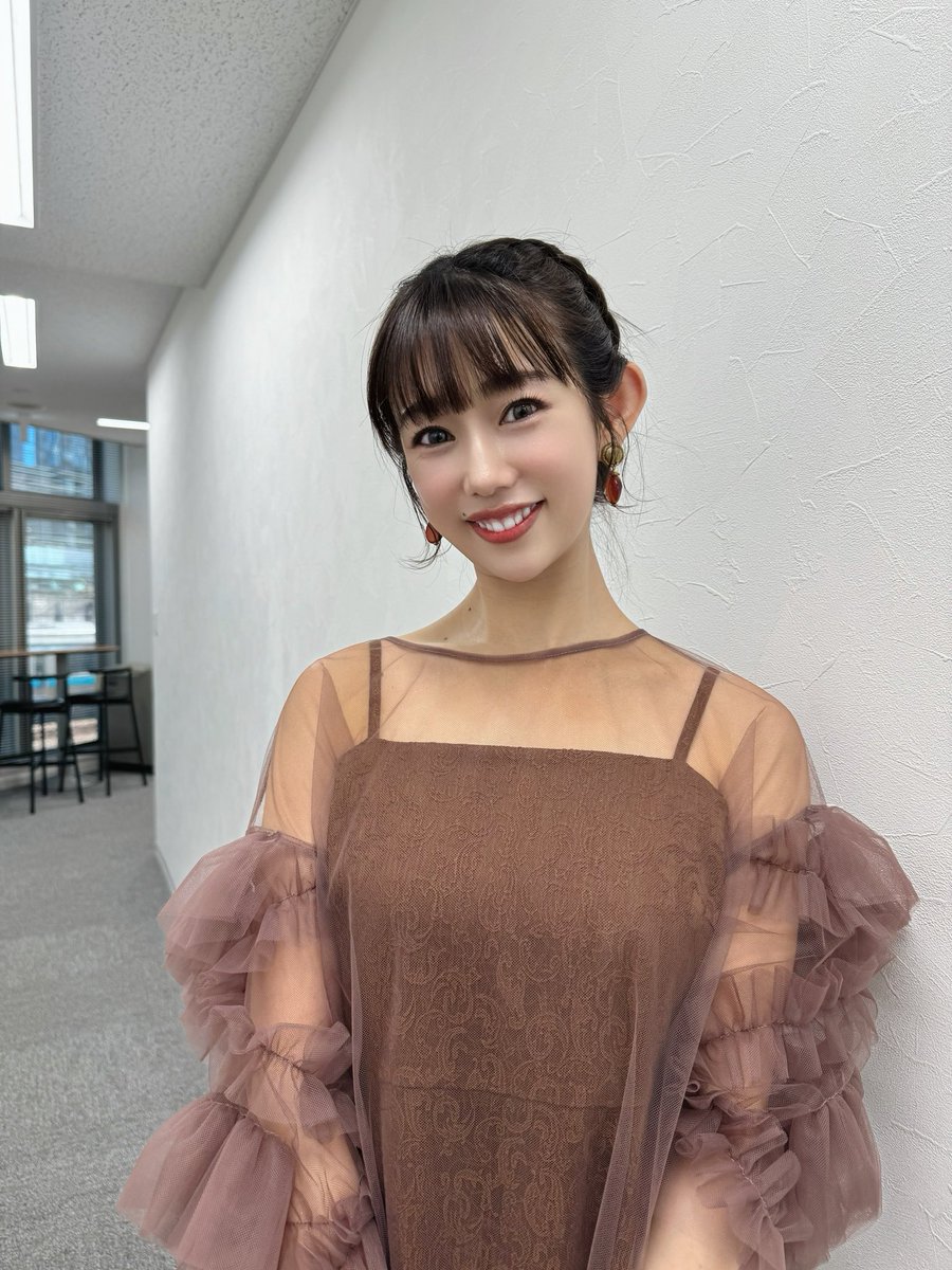 上半身と下半身シリーズ🦵 チャームポイントは