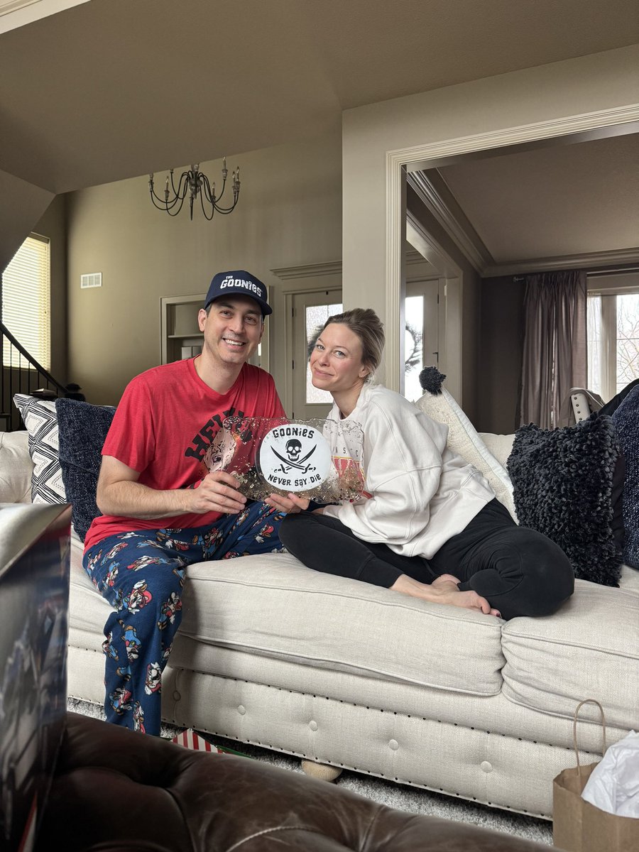 GooniesHouse (@goonieshouse) on Twitter photo Happy Holidays from the Walsh family! 🎅🌲🕎🎁☮️ The #goonies 40th anniversary is right around the corner!! 🏴☠️🏠 <a href="/SeanAstin/">Sean Astin</a> <a href="/Corey_Feldman/">Corey Feldman</a> <a href="/TheJoshBrolin/">Josh Brolin</a> <a href="/Jeff_B_Cohen/">Jeff B. Cohen</a> <a href="/RobertJohnDavi/">Robert Davi</a> <a href="/RealJoeyPants1/">@JoePantoliano @RealJoeyPants</a> Happy Holidays from the Walsh family! 🎅🌲🕎🎁☮️ The #goonies 40th anniversary is right around the corner!! 🏴☠️🏠 <a href="/SeanAstin/">Sean Astin</a> <a href="/Corey_Feldman/">Corey Feldman</a> <a href="/TheJoshBrolin/">Josh Brolin</a> <a href="/Jeff_B_Cohen/">Jeff B. Cohen</a> <a href="/RobertJohnDavi/">Robert Davi</a> <a href="/RealJoeyPants1/">@JoePantoliano @RealJoeyPants</a>