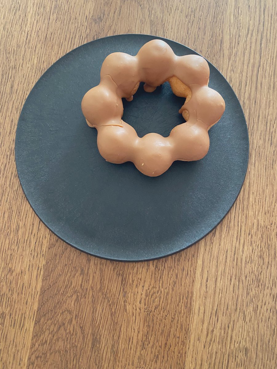donuts_7's tweet photo. ドーナツ＋0コ＝258コ目◎
体調崩して食欲ゼロ😭大好物のドーナツも食べられなかった😭 https://t.co/SeobWipDli
