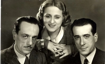 Frances21272855's tweet photo. Il 26 dicembre del 1963 si spegne a Roma l'attrice Titina de Filippo, sorella degli attori Eduardo e Peppino   

#defilippo #titinadefilippo #26dicembre #almanaccomercury https://t.co/dn9OAfoknF