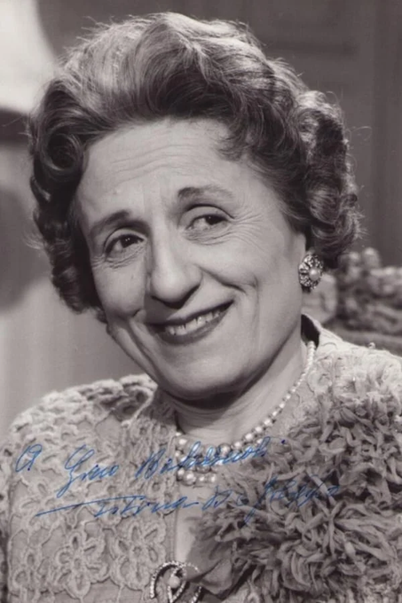 Frances21272855's tweet photo. Il 26 dicembre del 1963 si spegne a Roma l'attrice Titina de Filippo, sorella degli attori Eduardo e Peppino   

#defilippo #titinadefilippo #26dicembre #almanaccomercury https://t.co/dn9OAfoknF