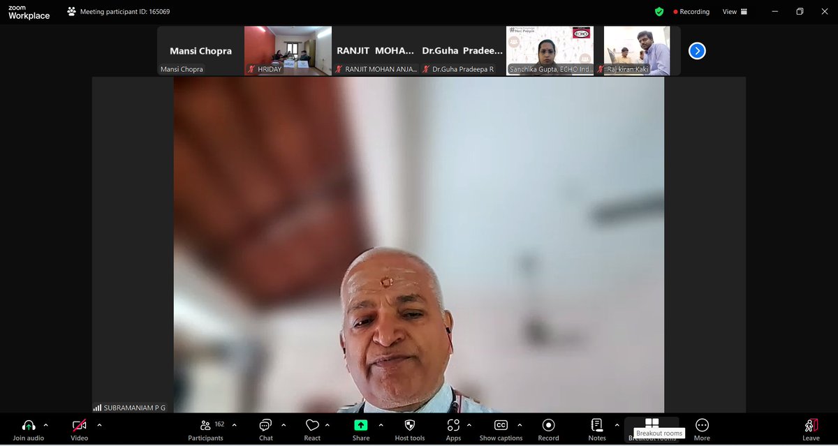 Hriday_Org's tweet photo. Lived Experience Champion Mr Subramaniam shared his inspiring journey highlighting his resilience in managing diabetes while maintaining a dynamic personal &amp; professional life. He emphasized staying informed, avoiding social media misinformation, following personalized care plan. https://t.co/AEpwTeXyQ9