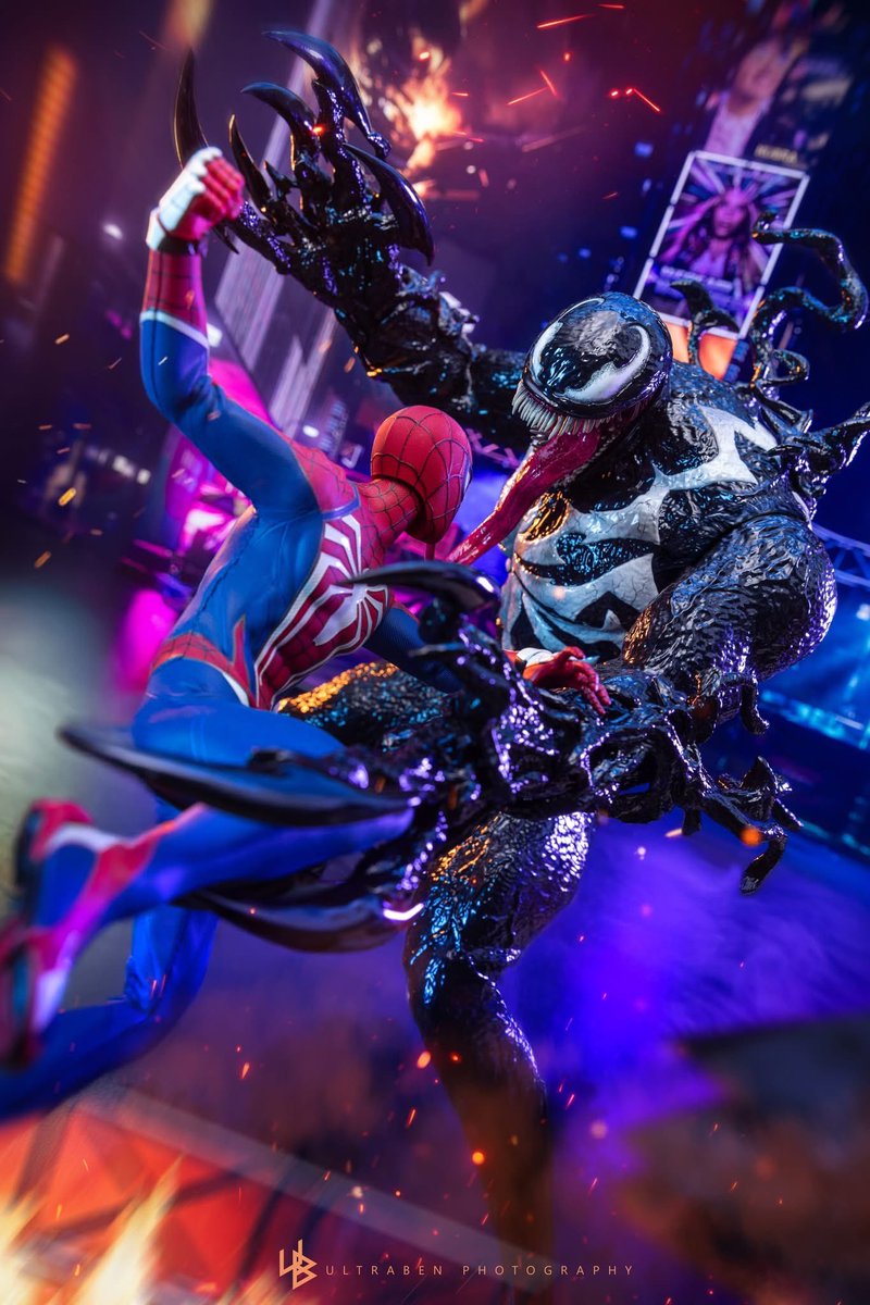 Marvel's Spider-Man 2 - 1/6th scale Venom Collectible Figure