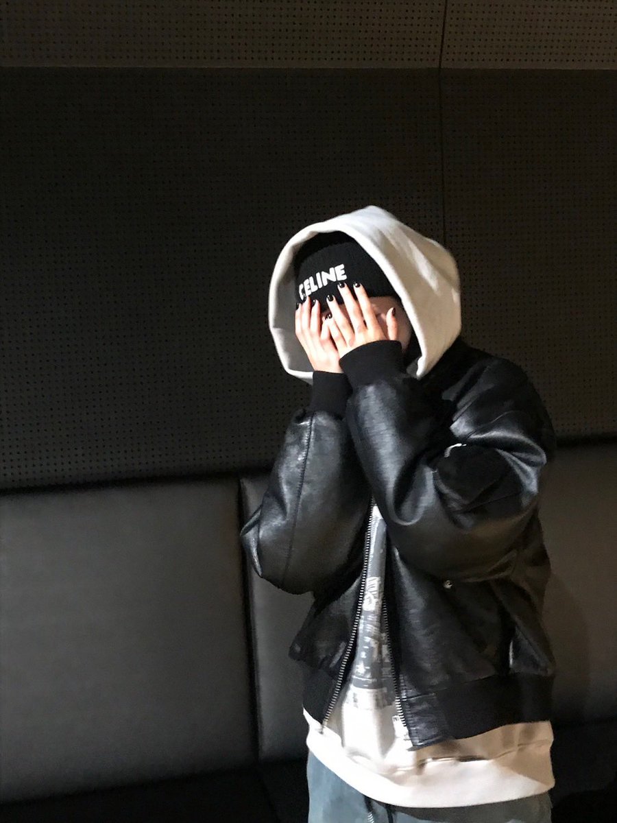 picbaemon's tweet image. CHIQUITA WEVERSE UPDATE