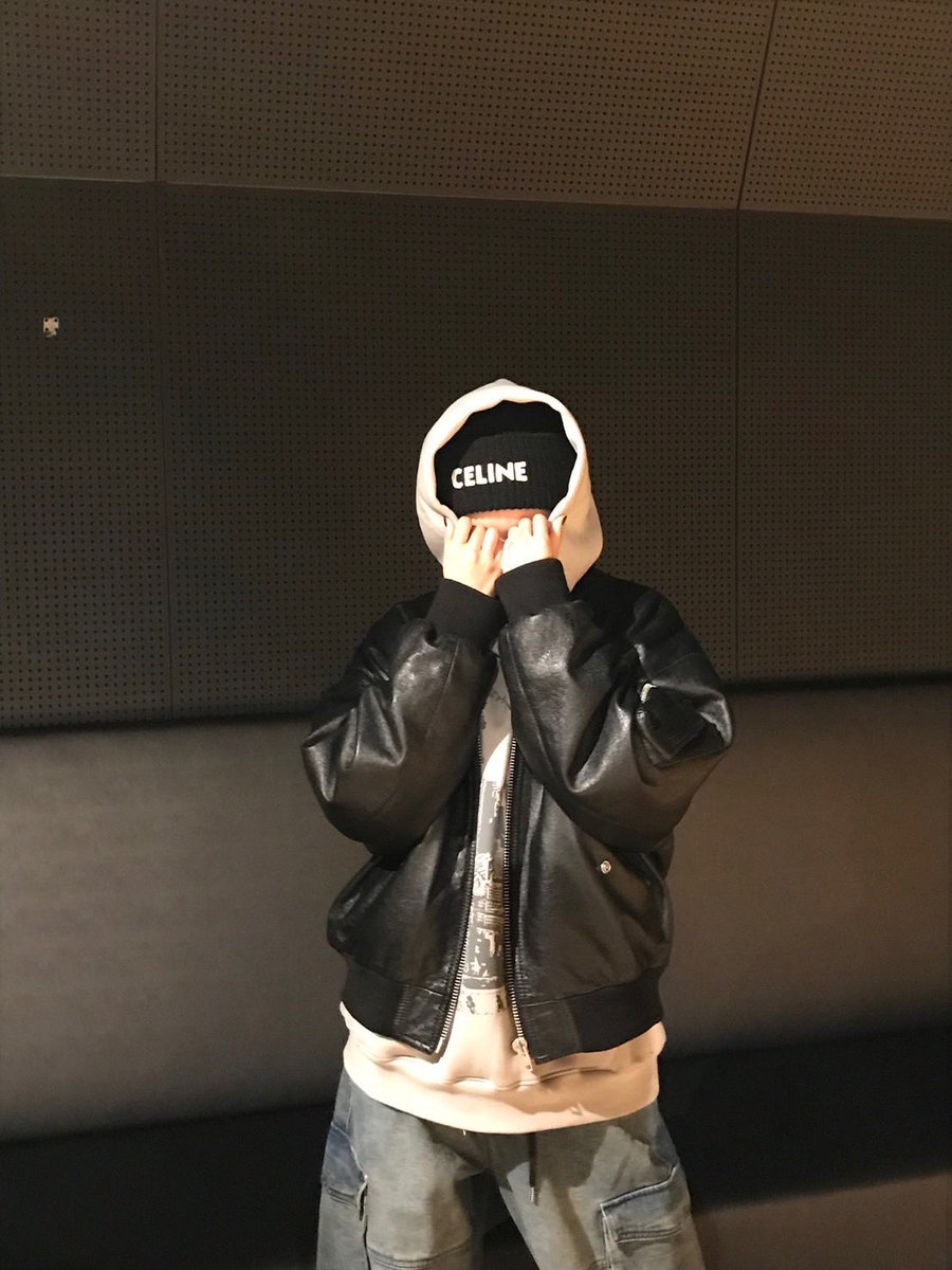 picbaemon's tweet image. CHIQUITA WEVERSE UPDATE