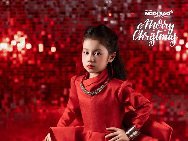 Arianamars0604's tweet photo. Christmas came, the best year comes ❤️❤️❤️

#kidmodel #kidsfashion #model #kidsofinstagram #childmodel #kids #fashion #instakids #photoshoot #fashionkids #kidsmodel #kidfashion https://t.co/gJ79K51eos