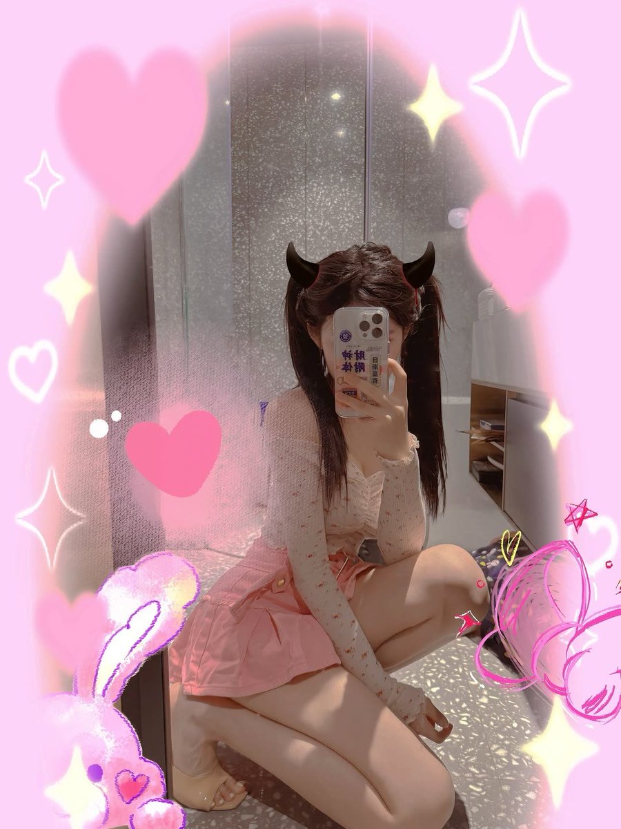 长的可爱当然是为了更反差啦♠

#媚黑 #鸡巴套子 #反差婊 #肉便器 #吞精 #羞辱 #骚货 #婊子 #母猪 #校妓 #贱货 #公交车 #堕落 #校鸡 #性瘾  #辱骂 #反差  #变态 #投稿 ＃黑爹 #黑人 https://t.co/w0Yb6uB8UL