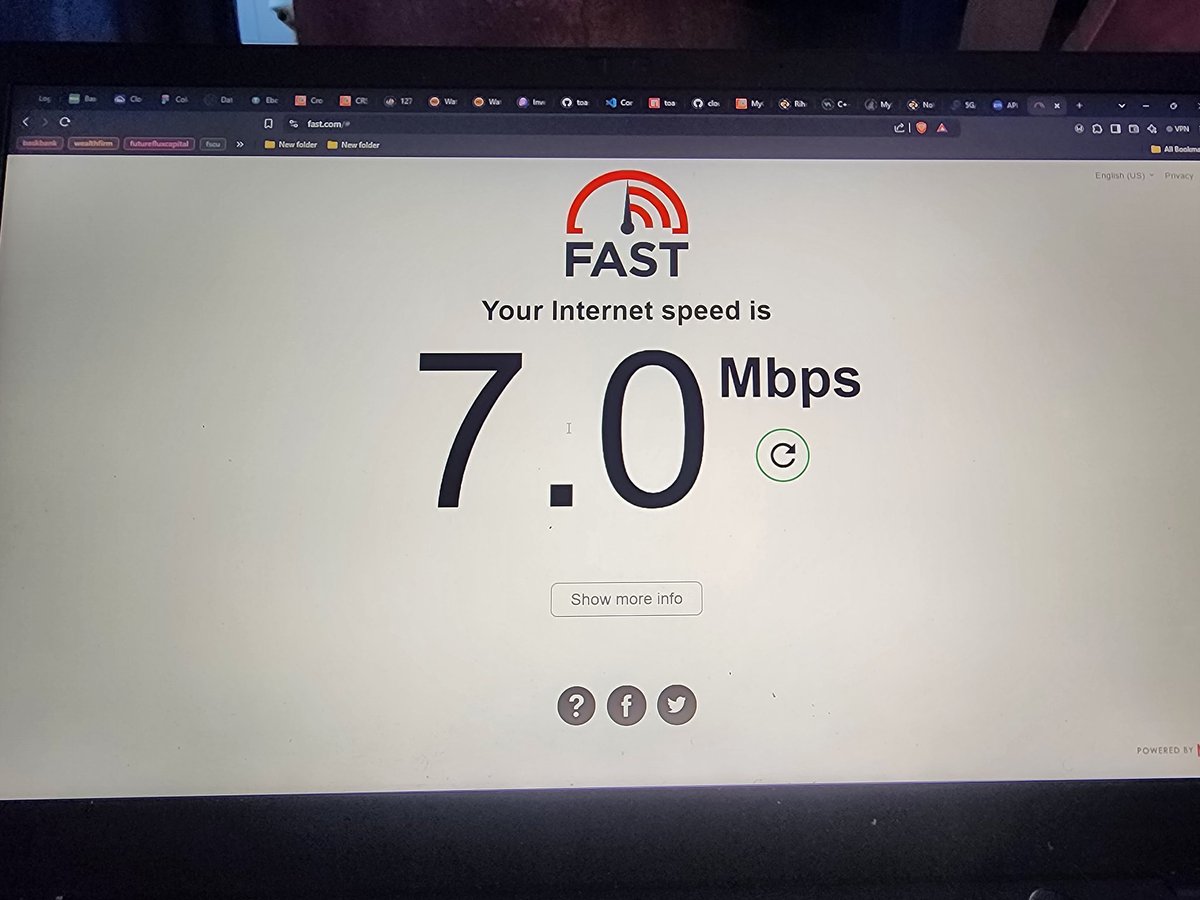 PiusAgim's tweet photo. See 5g router https://t.co/cHCTt5bJq5