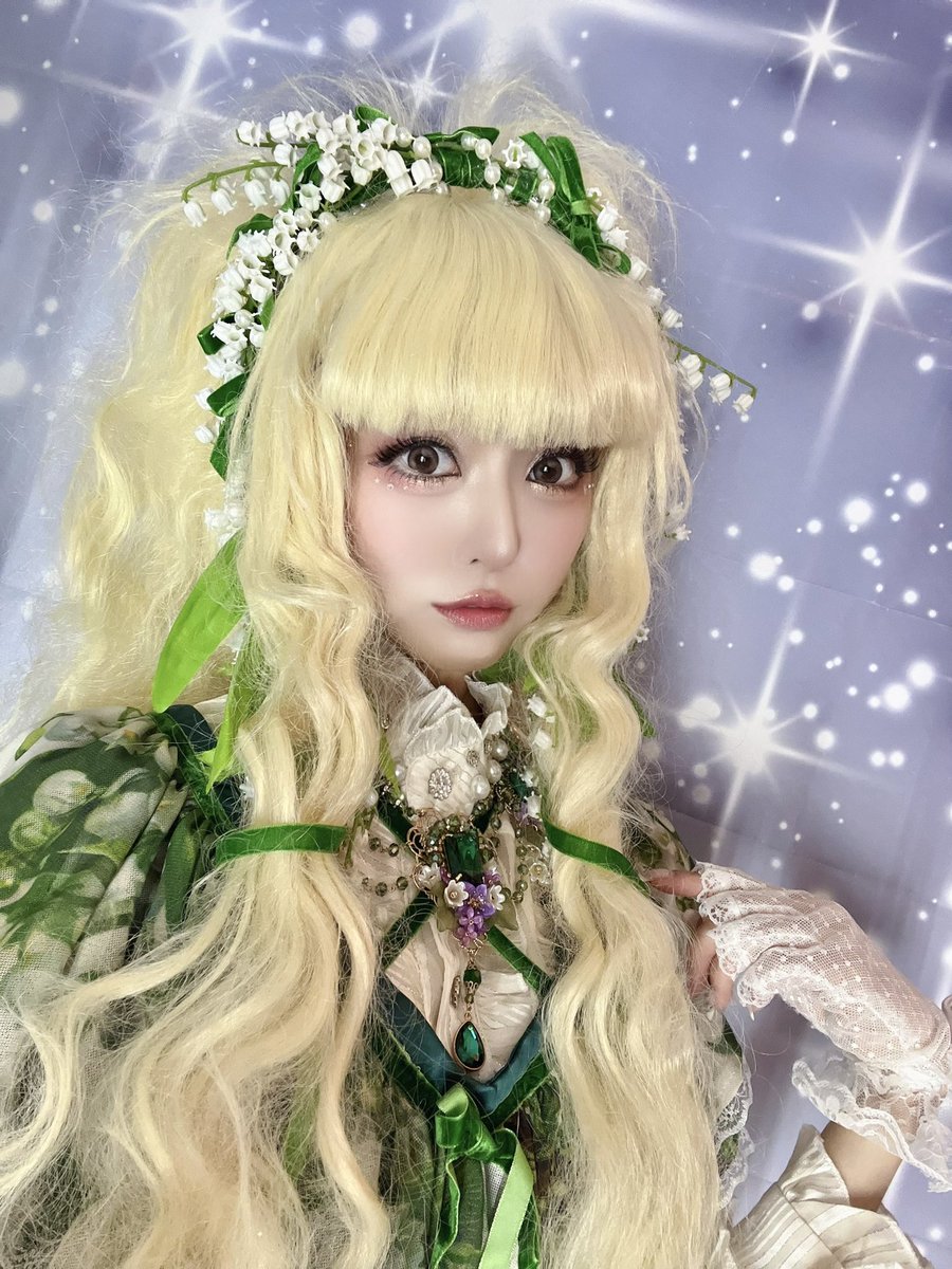 halu_halu49's tweet photo. ⭐️𝟚♡𝟚𝟜.𝟙𝟚.𝟚𝟜🎄
なまいき𝓉𝑜𝓃𝒾𝑔𝒽𝓉様主催のトリプルフォーチュンファッションショーに出演させて頂きました🎀

@triple4tune 

バビ様、カイエ様、ヘアメイクのゆかさん
関係者の皆様ありがとうございました💖

#triplefortune #トリプルフォーチュン #kawaii #lolitafashion #harajuku https://t.co/ea1FS0vaSm