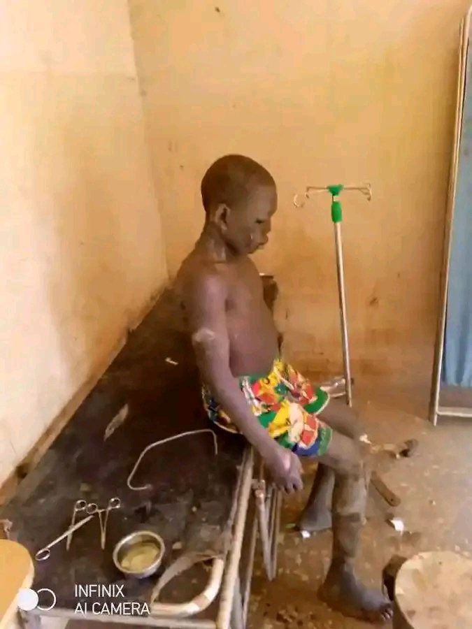 Waspapping_'s tweet image. The recent bombing of innocent civilians in two rural communities in Sokoto State by the Nigerian Airforce is disgraceful. 

This is the second time such an incident has occurred, with the Airforce calling it a mistake after lives were lost and others injured.