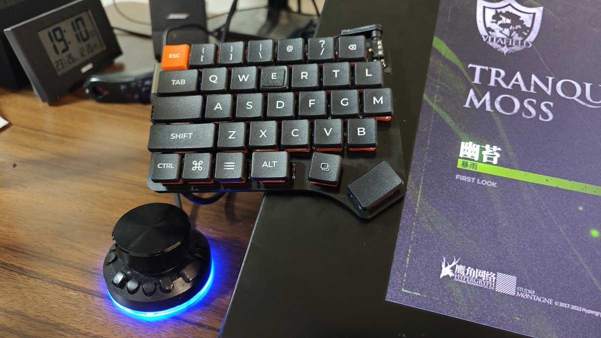 hatsukey70 キーのレイアウトを普通のキーボードとほぼ同じにできる 