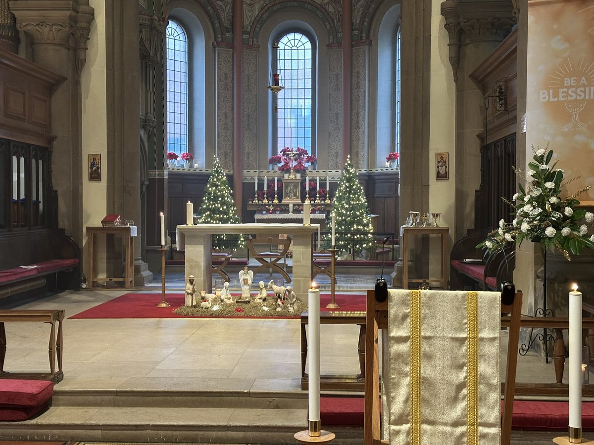FrSga1928's tweet photo. Beautiful worship at St George the Martyr Preston on Christmas morning. Good to hear the Fr Willis organ played so well and the lovely voices of singers. And a decent congregation too lingering afterwards to talk to one another. Priestly parish ministry as it should be. https://t.co/MvT7Z4EepT