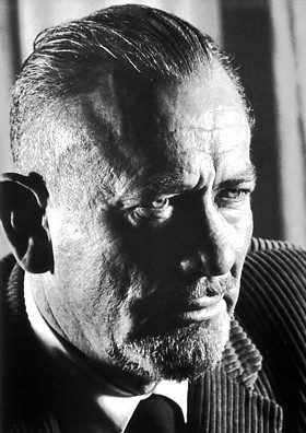 John Steinbeck, el autor de "Las uvas de la ira", creía que, más que el poder, lo que de verdad corrompía era el miedo a perderlo.