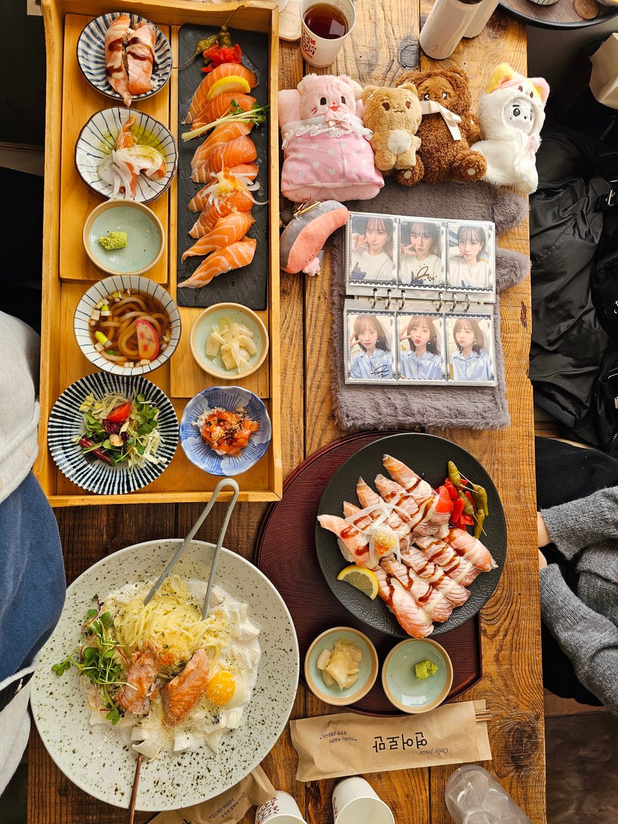 오랜만에 설아언니 덕분에 모인 우정 셋
우리 우정 영원히~^^