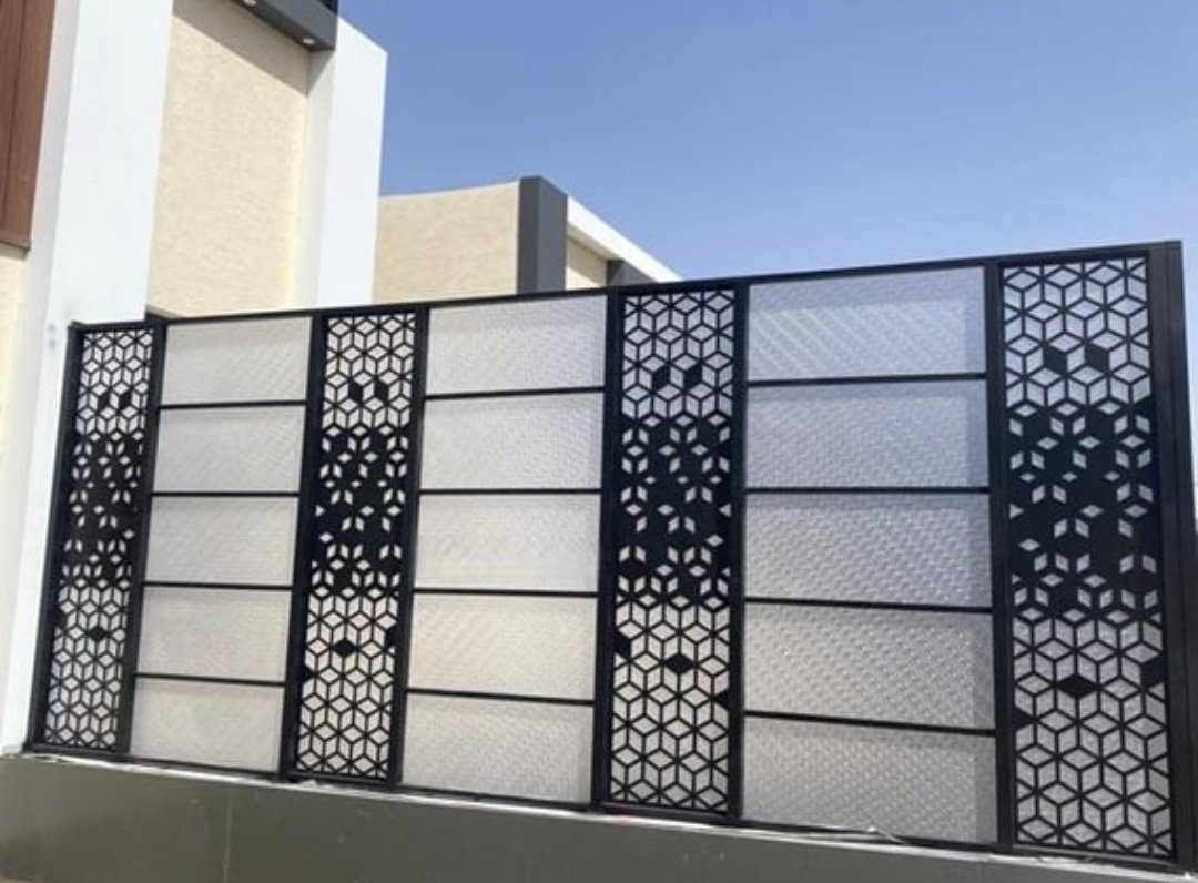 مظلات وسواتر التميز tweet media