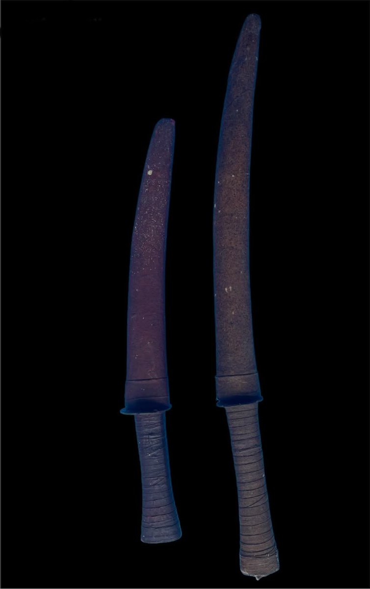 PEDANG JENAWI KELANTAN 

Credit : Abe Ngah