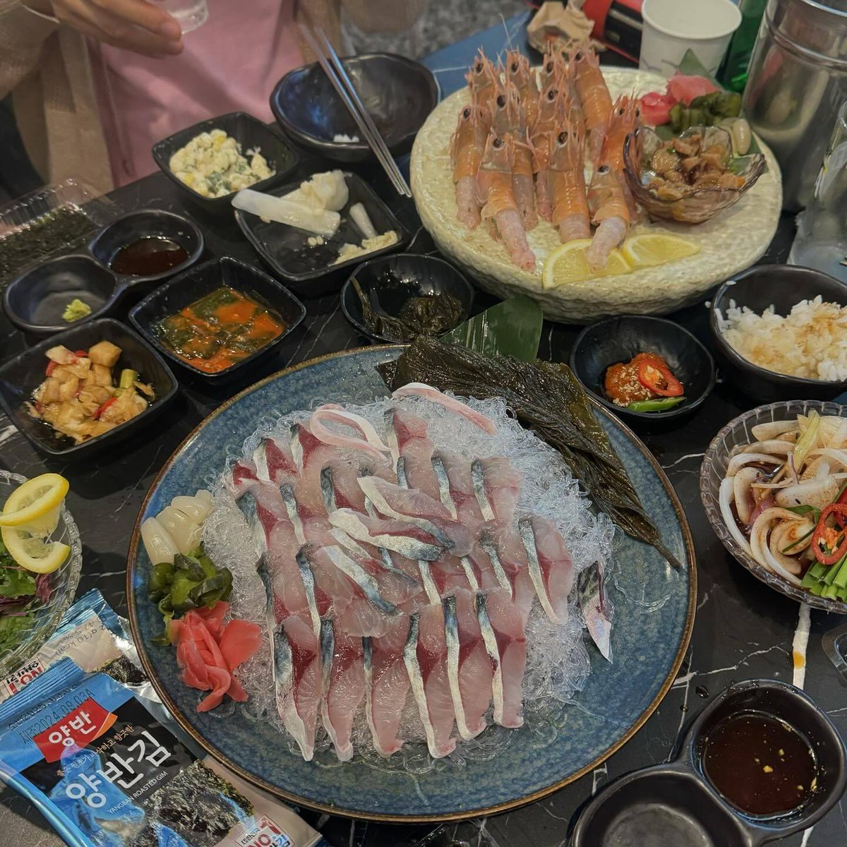 今になってやっとお昼ご飯を食べます。 お疲れ様でした。 労をねぎらう