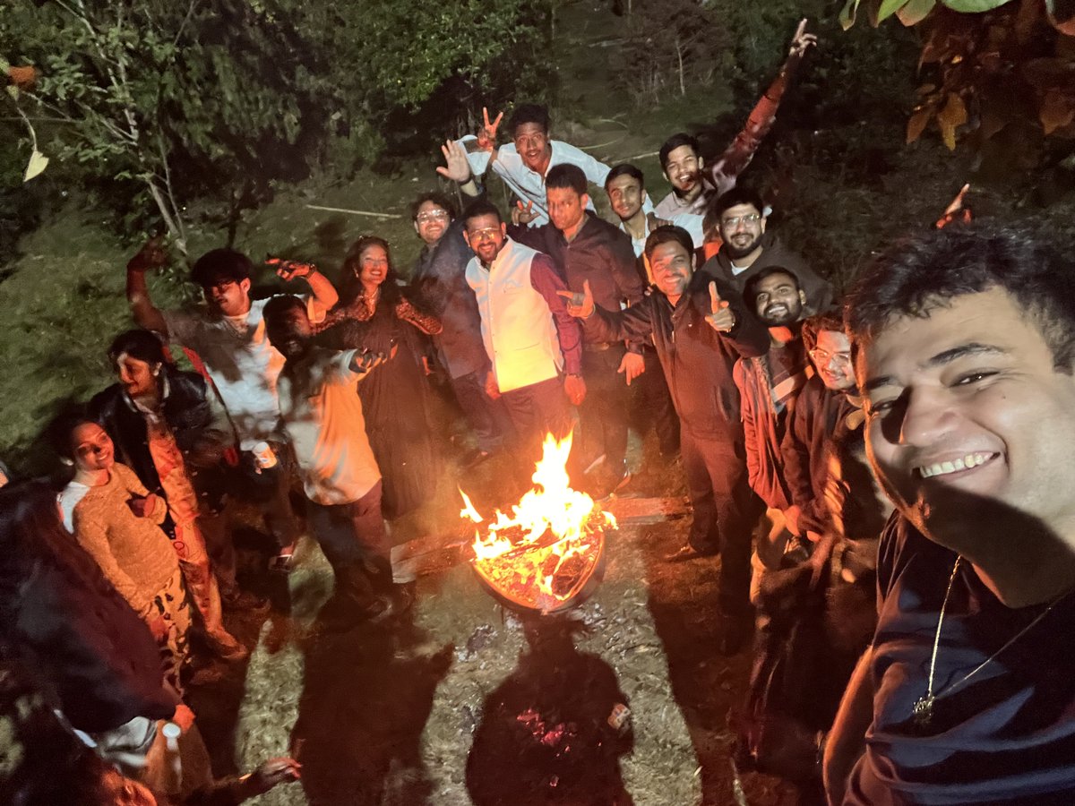 India will always be my first home. I grew up in West Bengal for 10 years. Last month, I got to return home after 18 years to celebrate my brother @Harshit_agl's wedding along with the amazing @Finsweet team. What an absolute pleasure. Thank you for having me.