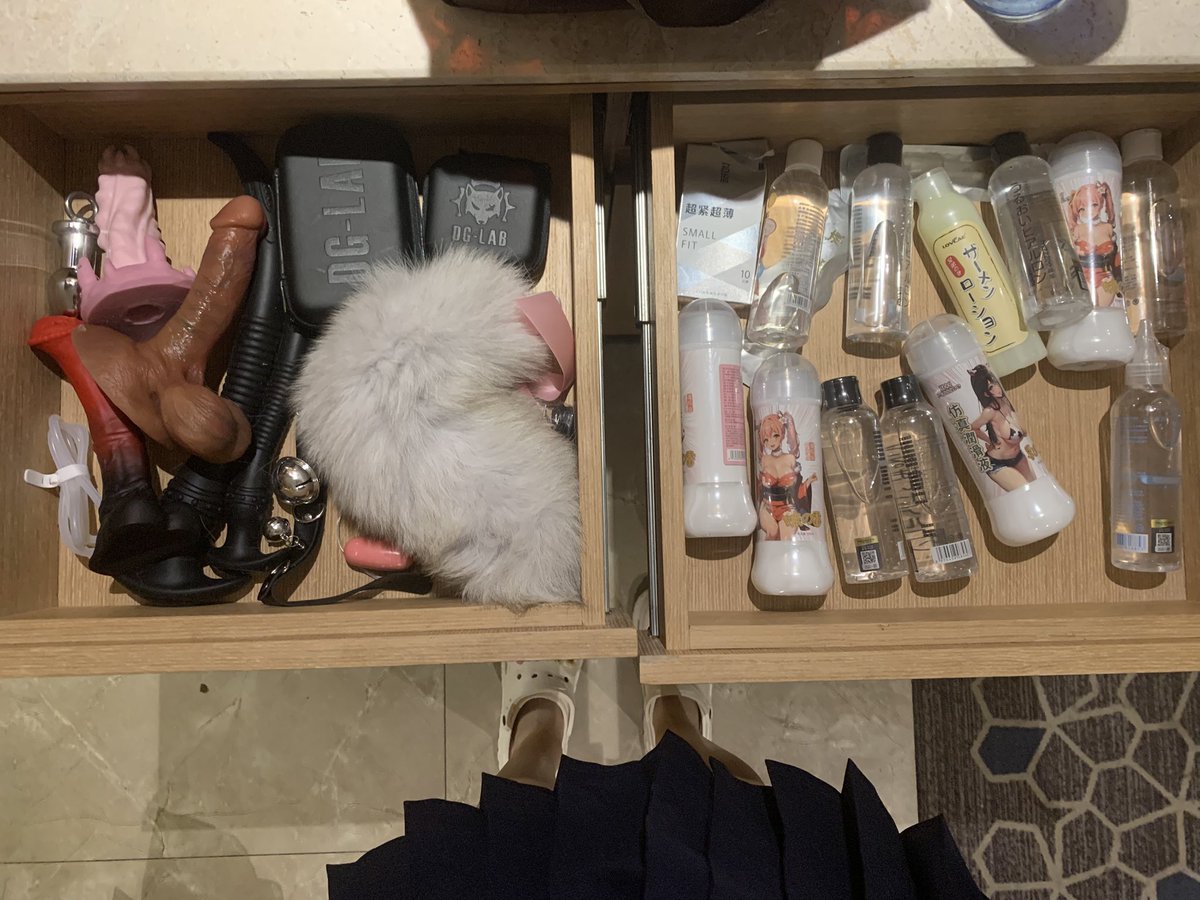 军火展示 哈哈哈哈

我为什么买了这么多润滑油🥲